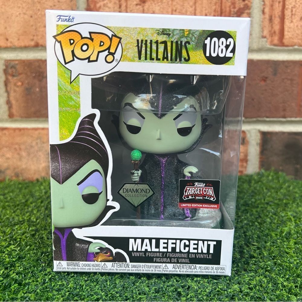 Funko POP! 2023 TargetCon Exclusive Diamond Maleficent - Villains #1082